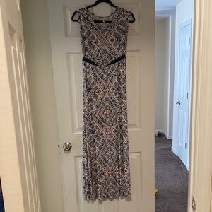 NWOT Jessica Simpson Maternity Maxi Dress